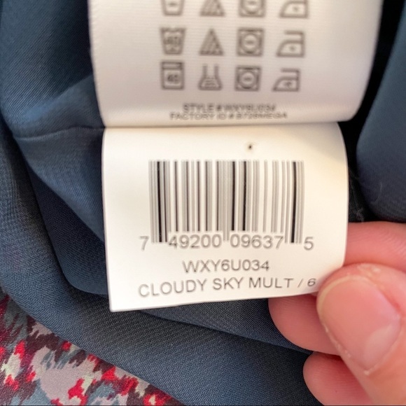 BCBG Cut Out Faux Wrap Short Sleeve Print Mini Dress 6 - Picture 13 of 13